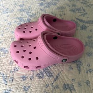CROCS CLOGS-7-PINK TAFFY